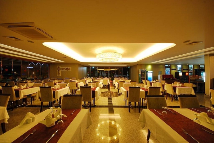 Imagen general del Hotel Pasabey. Foto 4