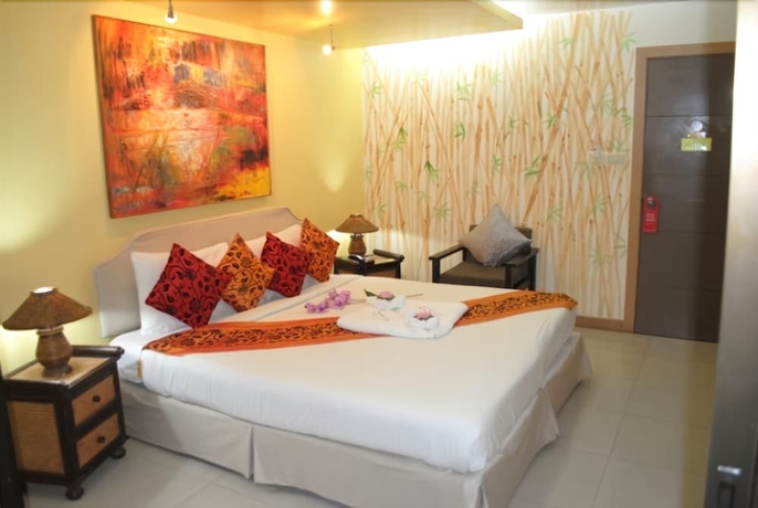 Imagen de la habitación del Hotel Pasadena Lodge, PATTAYA BEACH. Foto 2