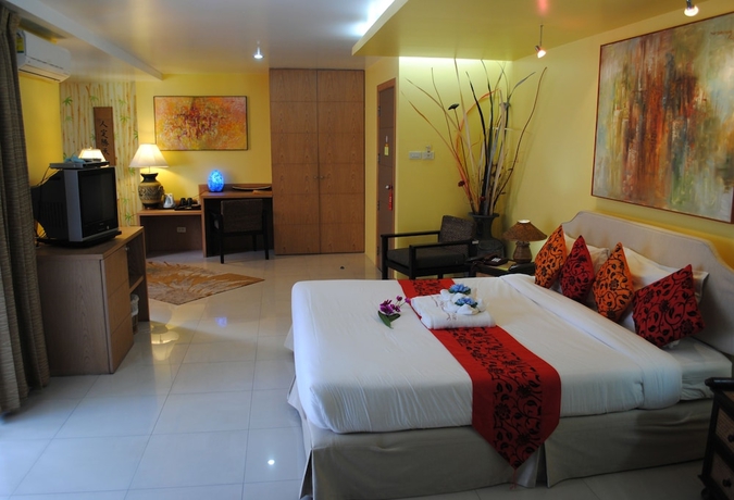 Imagen de la habitación del Hotel Pasadena Lodge, PATTAYA BEACH. Foto 6