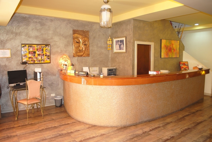 Imagen de los interiores del Hotel Pasadena Lodge, PATTAYA BEACH. Foto 19