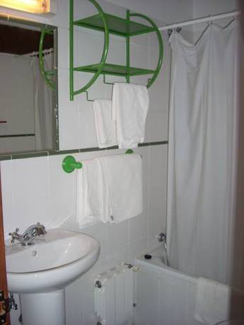 Imagen de la habitación del Hotel Pasaje San Jorge. Foto 8