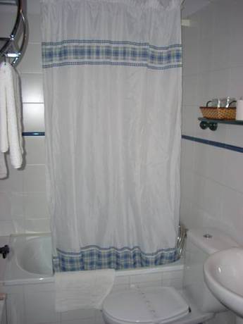 Imagen de la habitación del Hotel Pasaje San Jorge. Foto 15