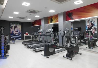 Imagen de los interiores del Hotel Pasapark. Foto 8