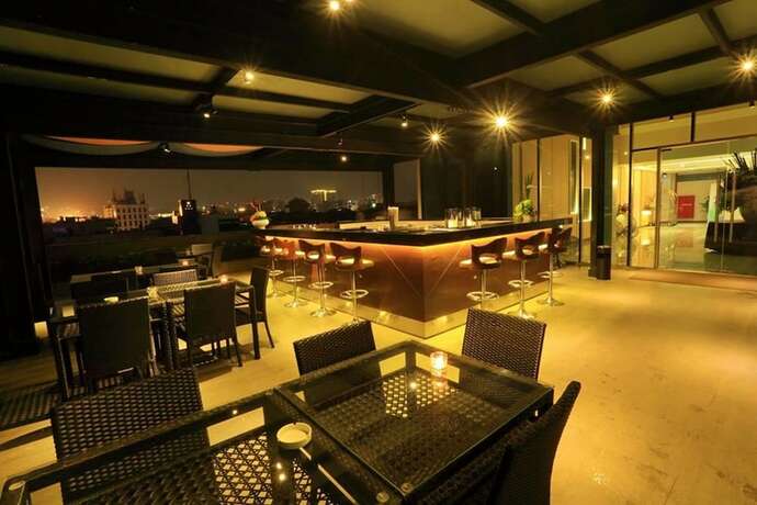Imagen del bar/restaurante del Hotel Pasar Baru Square. Foto 13