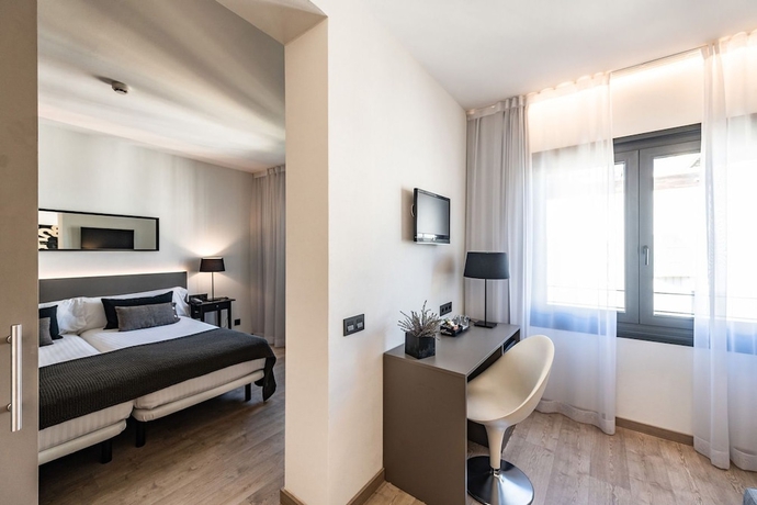 Imagen de la habitación del Hotel Paseo De Gracia. Foto 7