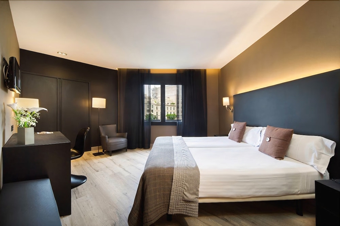 Imagen de la habitación del Hotel Paseo De Gracia. Foto 11