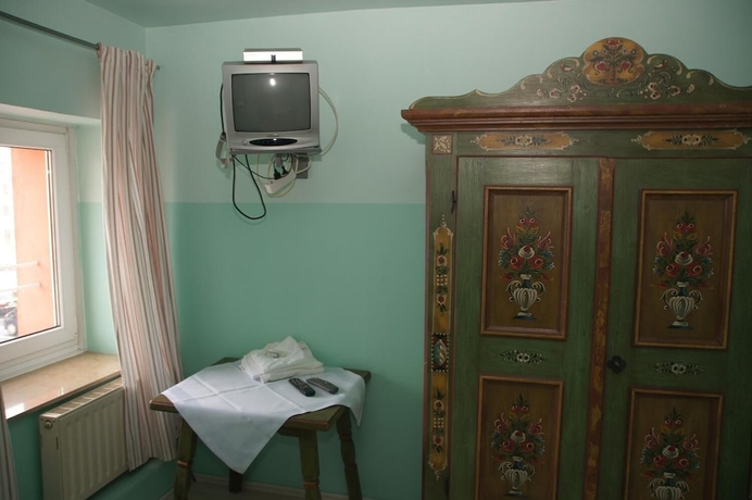 Imagen de la habitación del Hotel Paseo. Foto 13