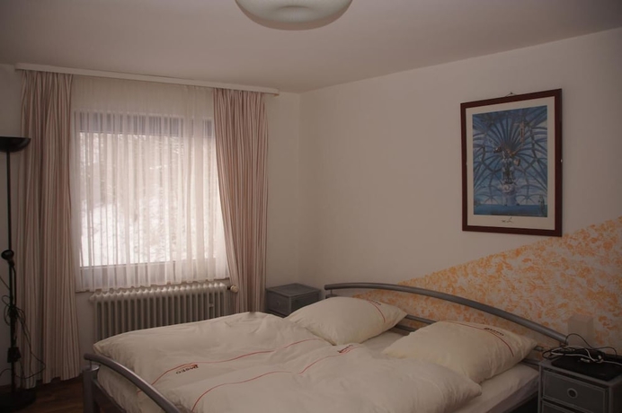 Imagen de la habitación del Hotel Paseo. Foto 14