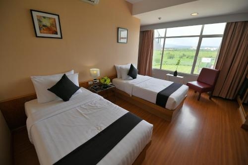 Imagen de la habitación del Hotel Paseo Premiere. Foto 6