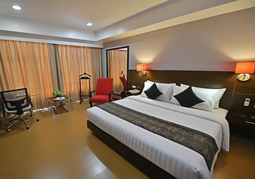 Imagen general del Hotel Paseo Premiere. Foto 3