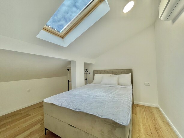 Imagen de la habitación del Hotel Pasha Budva. Foto 13
