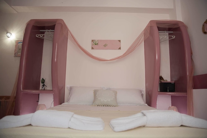Imagen de la habitación del Hotel Pasithei Studios. Foto 6