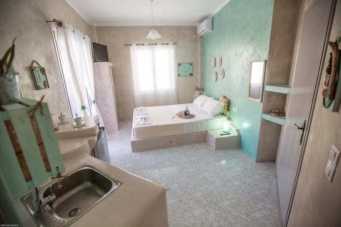 Imagen de la habitación del Hotel Pasithei Studios. Foto 18