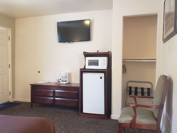 Imagen de la habitación del Hotel Paso Robles Wine Country. Foto 10