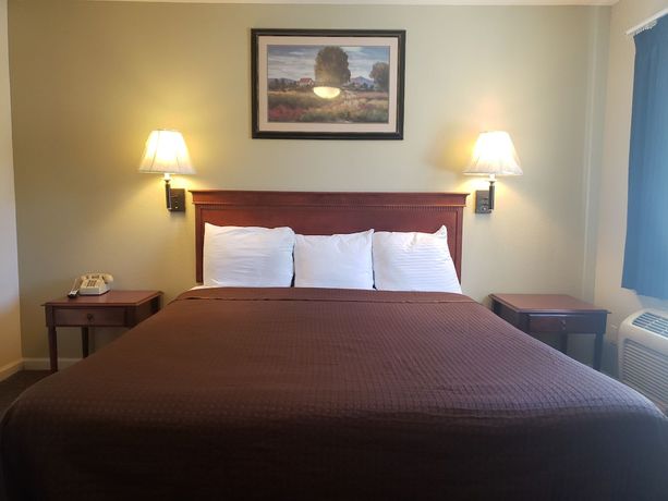 Imagen de la habitación del Hotel Paso Robles Wine Country. Foto 17