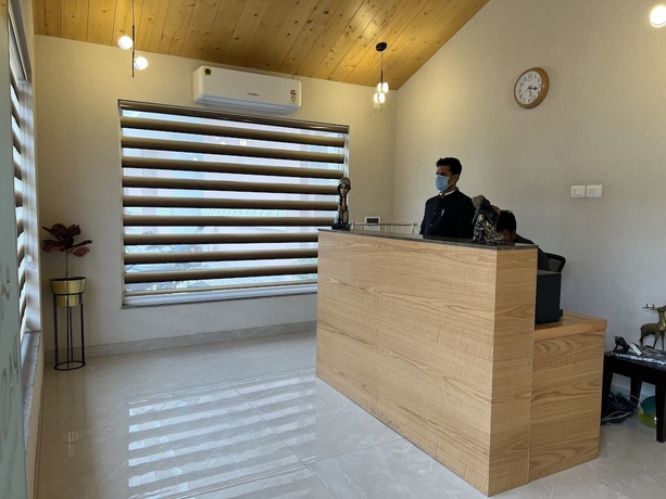 Imagen de los interiores del Hotel Pasricha. Foto 12
