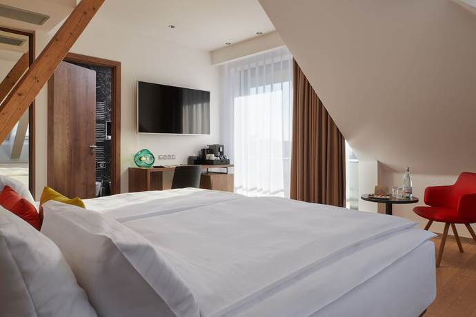 Imagen de la habitación del Hotel Passage. Foto 11