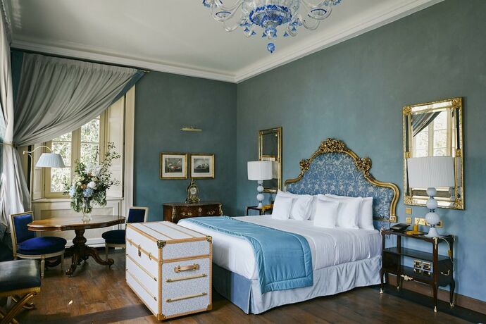 Imagen de la habitación del Hotel Passalacqua. Foto 14