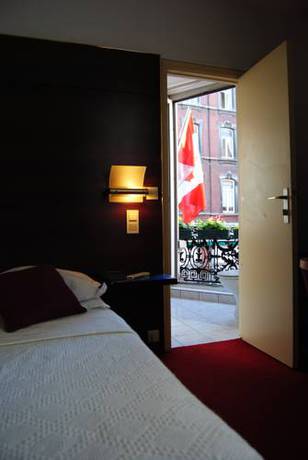 Imagen de la habitación del Hotel Passerelle Liège. Foto 7