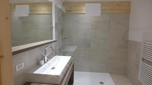 Imagen de la habitación del Hotel Passo Sella Dolomiti Mountain Resort. Foto 6