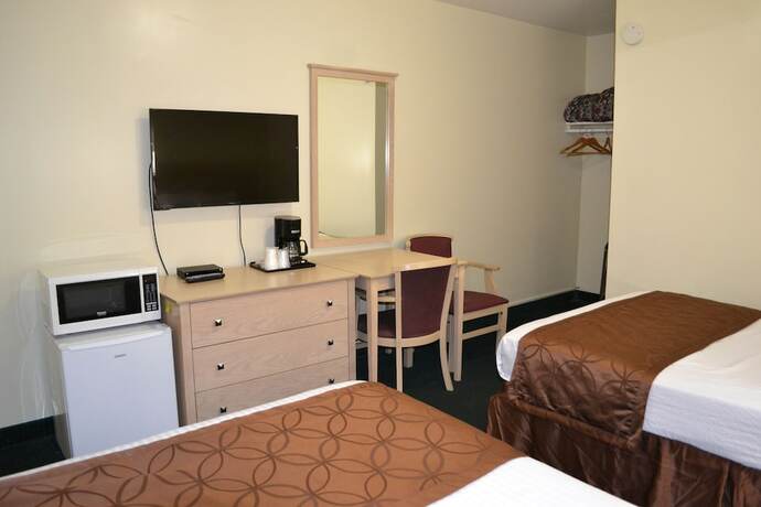 Imagen general del Hotel Passport Inn - By The Falls NY. Foto 3