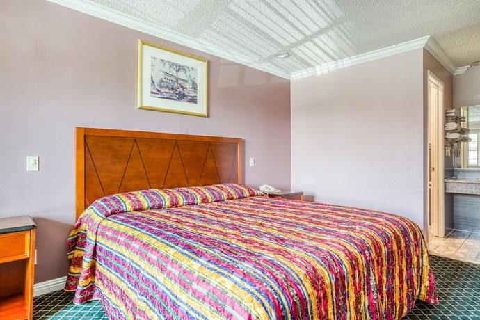 Imagen de la habitación del Hotel Passport Inn Whittier. Foto 9