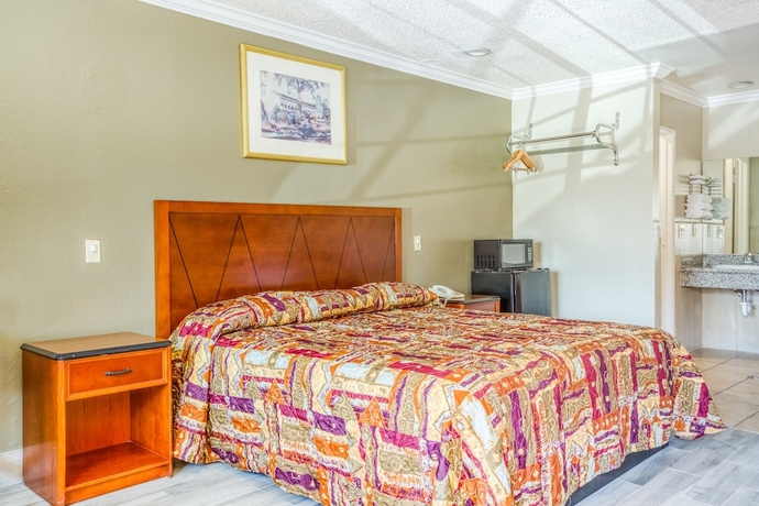 Imagen de la habitación del Hotel Passport Inn Whittier. Foto 12