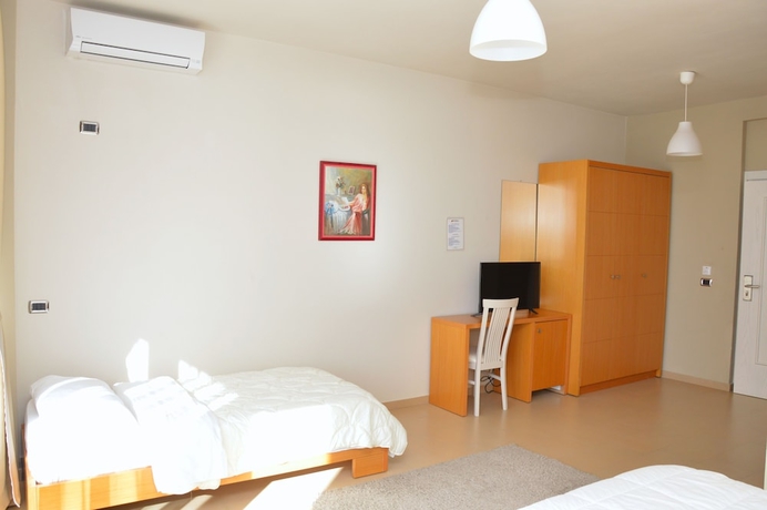 Imagen de la habitación del Hotel Pastarella Radhime. Foto 3
