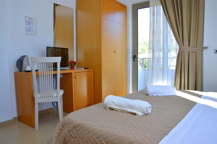 Imagen de la habitación del Hotel Pastarella Radhime. Foto 14