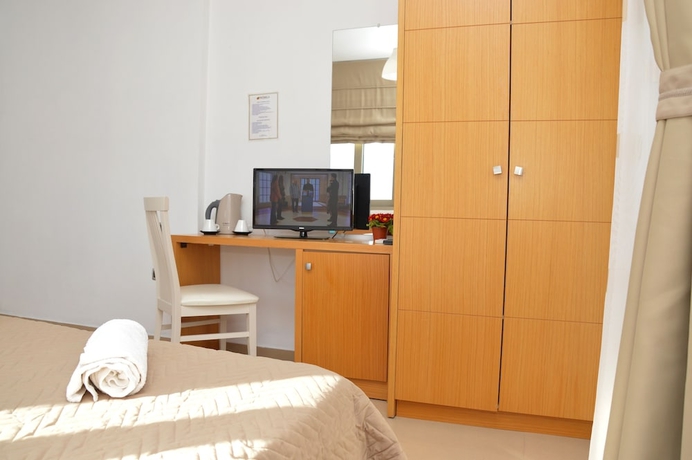 Imagen de la habitación del Hotel Pastarella Radhime. Foto 15