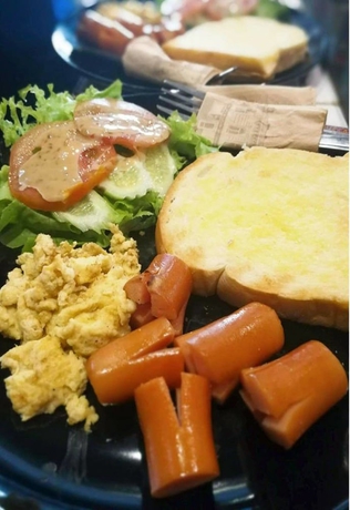 Imagen del bar/restaurante del Hotel Pastel House - Adults Only - Hostel. Foto 3