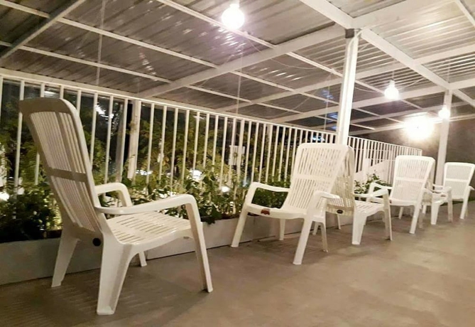 Imagen de los exteriores del Hotel Pastel House - Adults Only - Hostel. Foto 13