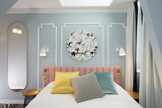 Imagen de la habitación del Hotel Pastel Paris. Foto 5