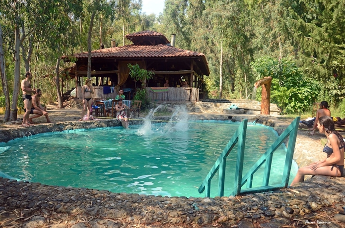 Imagen de la piscina del Hotel Pastoral Vadi. Foto 18