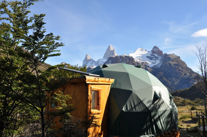 Imagen de los exteriores del Hotel Patagonia Eco Domes. Foto 11
