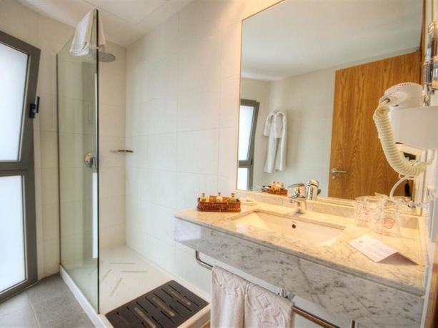 Imagen general del Hotel Patagonia Sur - Cádiz. Foto 9