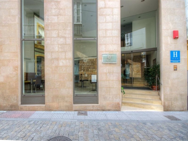 Imagen general del Hotel Patagonia Sur - Cádiz. Foto 10