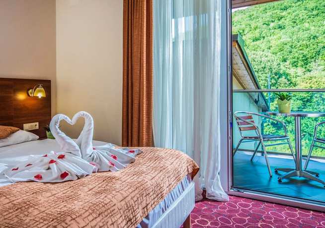 Imagen de la habitación del Hotel Patak Park. Foto 5