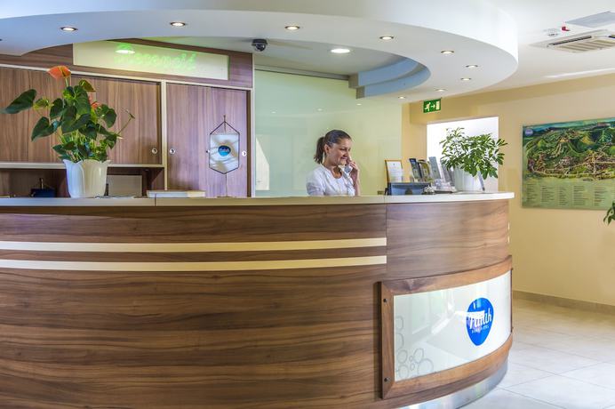 Imagen de los interiores del Hotel Patak Park. Foto 16