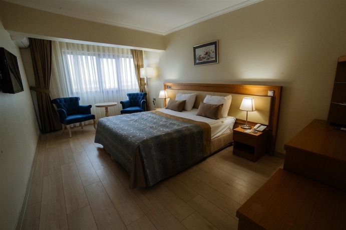 Imagen de la habitación del Hotel Patalya Lakeside Resort Ankara. Foto 8