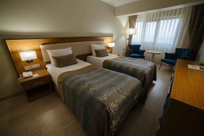 Imagen de la habitación del Hotel Patalya Lakeside Resort Ankara. Foto 10