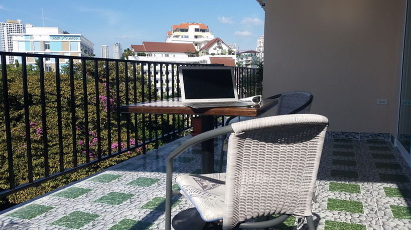 Imagen de la habitación del Hotel Patamnak Beach Guesthouse. Foto 7