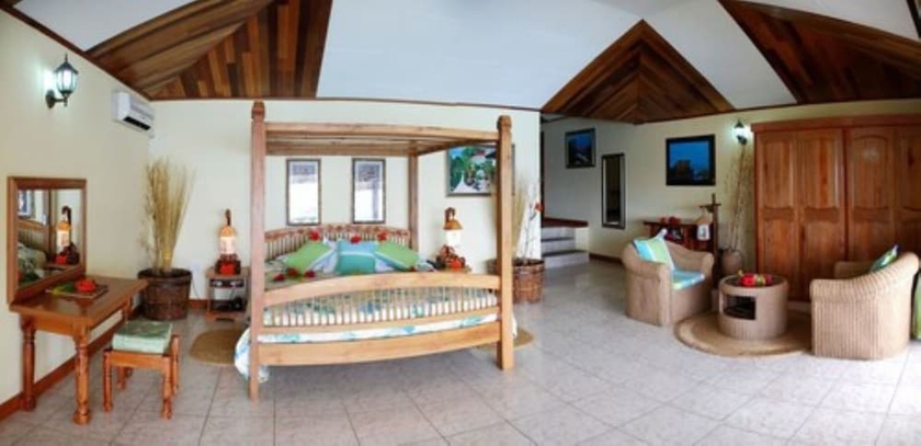 Imagen de la habitación del Hotel Patatran Village. Foto 13