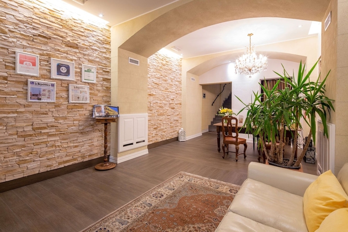 Imagen de los interiores del Hotel Patavium. Foto 16