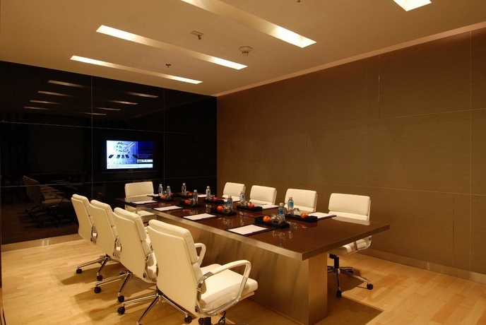 Imagen de los interiores del Hotel Pathumwan Princess. Foto 5