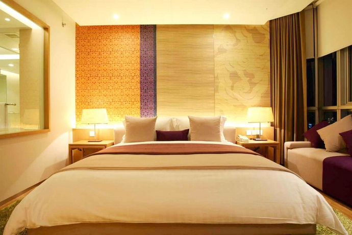 Imagen de la habitación del Hotel Pathumwan Princess. Foto 4