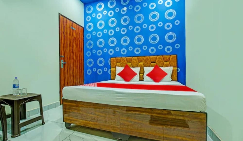 Imagen de la habitación del Hotel Patiala. Foto 13