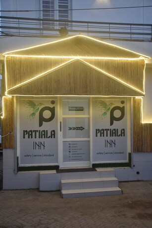 Imagen de los interiores del Hotel Patiala Inn. Foto 26