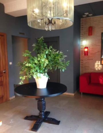 Imagen de los interiores del Hotel Patilla Ciudad De Requena. Foto 18