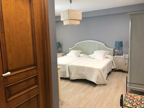 Imagen de la habitación del Hotel Patilla Ciudad De Requena. Foto 13